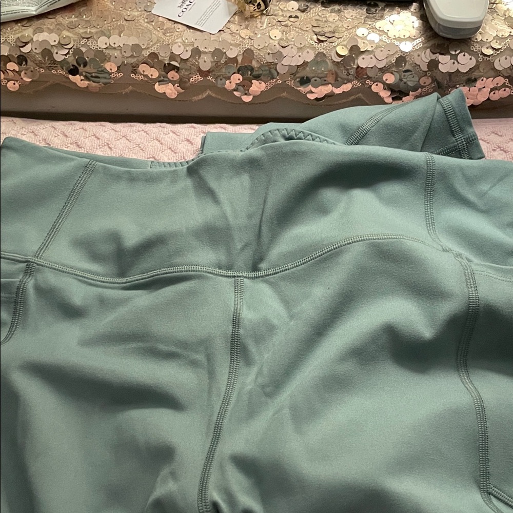 Victoria's Secret Green Leggings - Picture 3 of 5